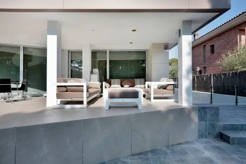 4 bedrooms house for sale in Gava, Barcelona, Catalonia, Spain № 1395 - photo 3