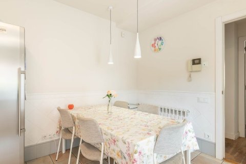 Купить дом в Гава, Испания с 6 комнат, 850м², № 1394 - фото 10