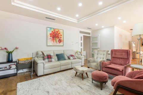 Купить дом в Гава, Испания с 6 комнат, 850м², № 1394 - фото 2