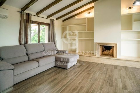Купить дом в Кастельдефельс, Испания с 9 спален, 650м², № 5490 - фото 12