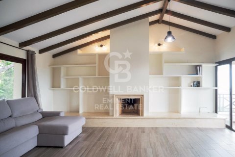 Купить дом в Кастельдефельс, Испания с 9 спален, 650м², № 5490 - фото 11