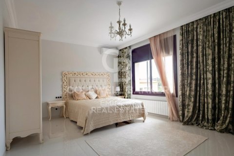 Купить дом в Кастельдефельс, Испания с 9 спален, 650м², № 5490 - фото 22