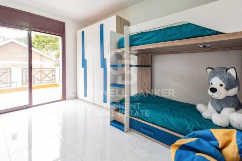 Купить дом в Кастельдефельс, Испания с 9 спален, 650м², № 5490 - фото 26
