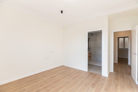 Купить квартиру в Барселона, Испания с 4 комнаты, № 1387 - фото 14