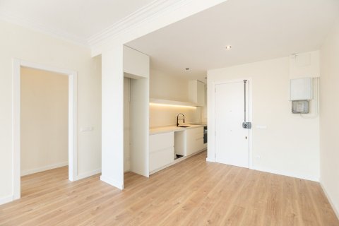 Купить квартиру в Барселона, Испания с 4 комнаты, № 1387 - фото 27