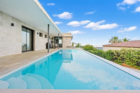 4 bedrooms house for sale in Platja D'aro, Girona, Catalonia, Spain № 1385 - photo 2