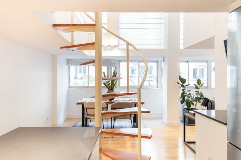 Купить квартиру в Барселона, Испания с 3 комнаты, № 1388 - фото 14