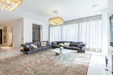 4 bedrooms house for sale in Platja D'aro, Girona, Catalonia, Spain № 1384 - photo 6