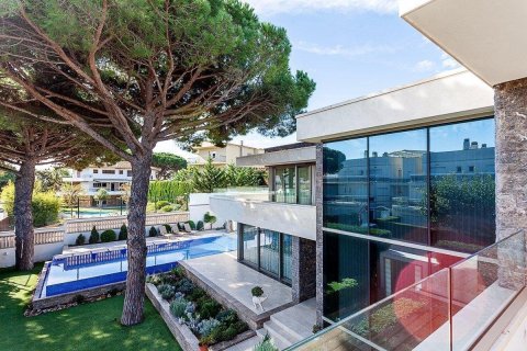 4 bedrooms house for sale in Platja D'aro, Girona, Catalonia, Spain № 1384 - photo 3