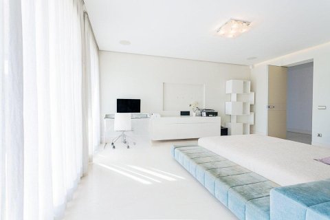 4 bedrooms house for sale in Platja D'aro, Girona, Catalonia, Spain № 1384 - photo 16