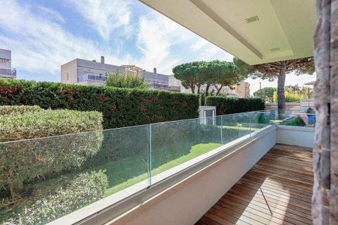 4 bedrooms house for sale in Platja D'aro, Girona, Catalonia, Spain № 1384 - photo 21