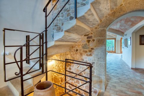 4 sq.m. house for sale in S'Agaro, Girona, Catalonia, Spain № 1382 - photo 10