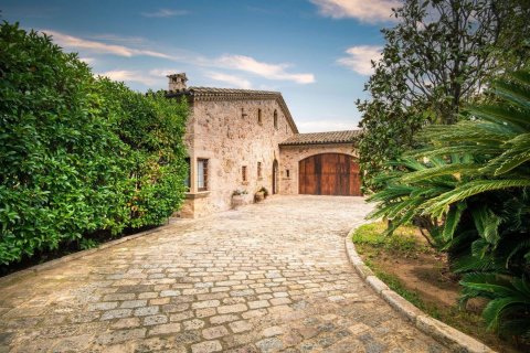 4 sq.m. house for sale in S'Agaro, Girona, Catalonia, Spain № 1382 - photo 2