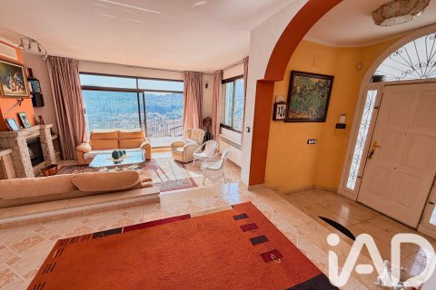 6 chambres house à vendre à Vallirana, Barcelona, Catalonia, Spain № 7398 - photo 21