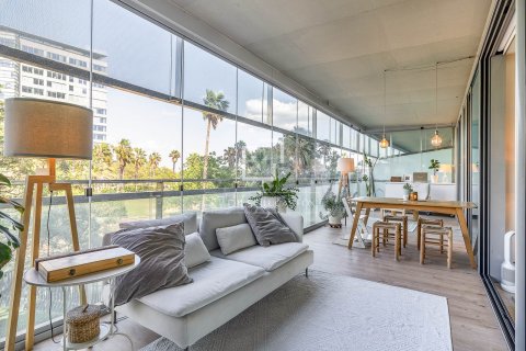 Apartamento de 2 dormitorios en venta en Barcelona, Cataluña, Spain № 7134 - foto 7