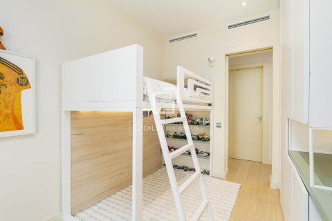 Apartamento de 2 dormitorios en venta en Barcelona, Cataluña, Spain № 7134 - foto 13