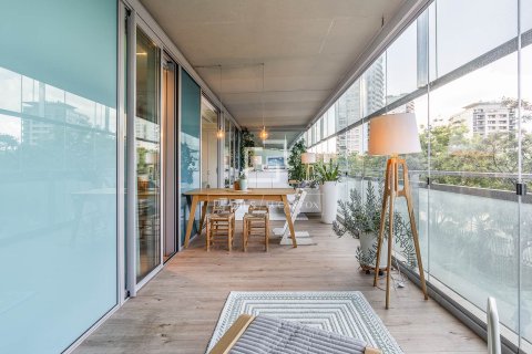 Apartamento de 2 dormitorios en venta en Barcelona, Cataluña, Spain № 7134 - foto 4