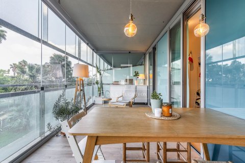 Apartamento de 2 dormitorios en venta en Barcelona, Cataluña, Spain № 7134 - foto 17