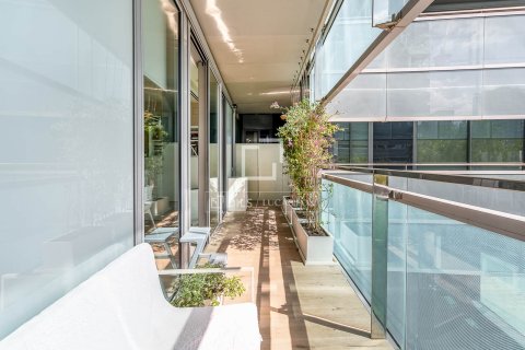 Apartamento de 2 dormitorios en venta en Barcelona, Cataluña, Spain № 7134 - foto 5