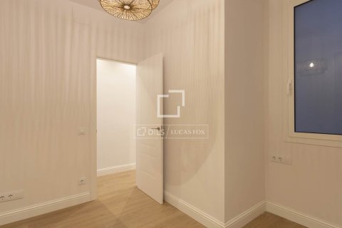 2 chambres apartment à vendre à Barcelona, Catalonia, Spain № 7137 - photo 5