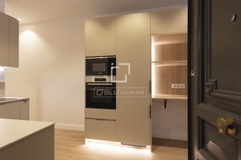 2 chambres apartment à vendre à Barcelona, Catalonia, Spain № 7137 - photo 22