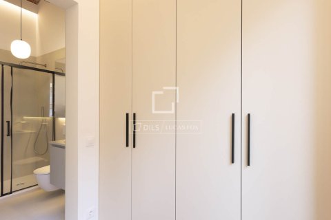 2 chambres apartment à vendre à Barcelona, Catalonia, Spain № 7137 - photo 13