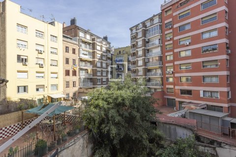2 chambres apartment à vendre à Barcelona, Catalonia, Spain № 7137 - photo 2