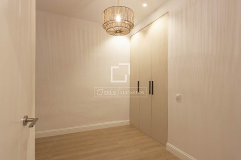 2 chambres apartment à vendre à Barcelona, Catalonia, Spain № 7137 - photo 7