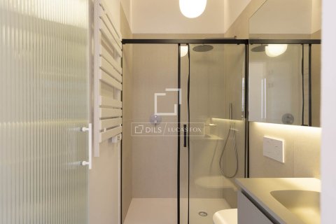 2 chambres apartment à vendre à Barcelona, Catalonia, Spain № 7137 - photo 11