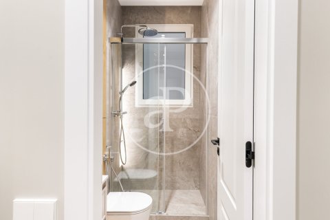 3 bedrooms apartment for sale in Eixample, Barcelona, Catalonia, Spain № 2441 - photo 28