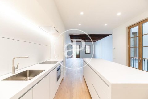 2 bedrooms penthouse for sale in Eixample, Barcelona, Catalonia, Spain № 2436 - photo 6