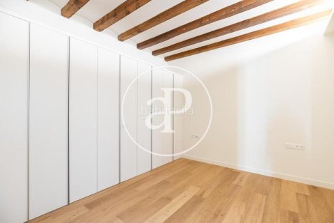 2 bedrooms penthouse for sale in Eixample, Barcelona, Catalonia, Spain № 2436 - photo 10