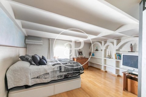 5 chambres apartment à vendre à Eixample, Barcelona, Catalonia, Spain № 2442 - photo 3