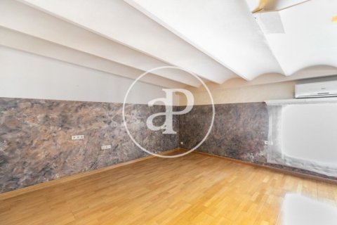 5 chambres apartment à vendre à Eixample, Barcelona, Catalonia, Spain № 2442 - photo 30