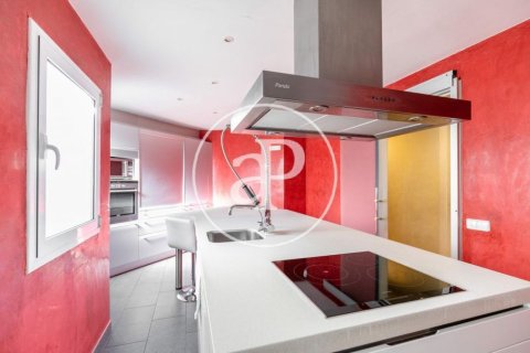 5 chambres apartment à vendre à Eixample, Barcelona, Catalonia, Spain № 2442 - photo 7