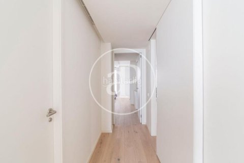 2 chambres apartment à vendre à Ciutat Vella, Barcelona, Catalonia, Spain № 2439 - photo 15