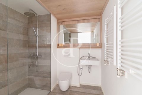2 chambres apartment à vendre à Ciutat Vella, Barcelona, Catalonia, Spain № 2438 - photo 10