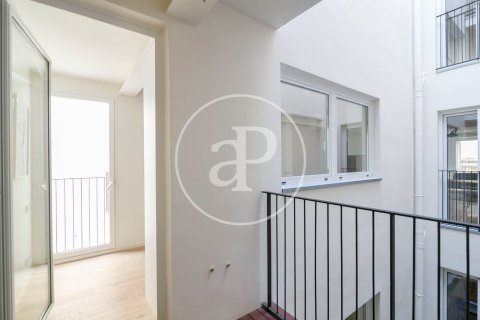 2 chambres apartment à vendre à Ciutat Vella, Barcelona, Catalonia, Spain № 2438 - photo 17
