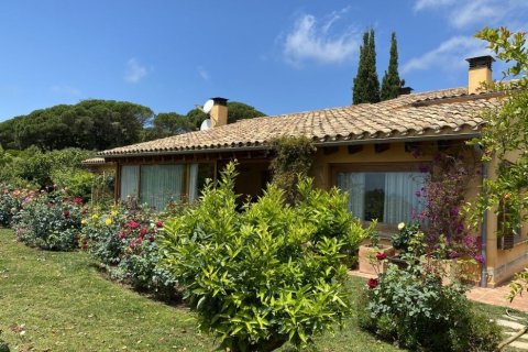 3 bedrooms villa for sale in Sant Andreu de Llavaneres, Barcelona, Catalonia, Spain № 925