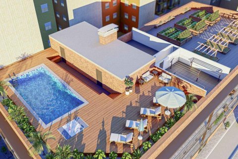 3 bedrooms apartment for sale in Reforma L'Hospitalet de Llobregat, Barcelona, Catalonia, Spain № 3297 - photo 2