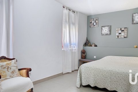 3 bedrooms villa for sale in Canet de Mar, Barcelona, Catalonia, Spain № 4882 - photo 23