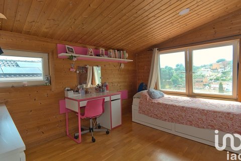 2 bedrooms house for sale in Sant Boi de Llobregat, Barcelona, Catalonia, Spain № 4881 - photo 26