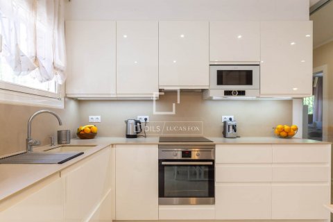 4 bedrooms apartment for sale in Esplugues de Llobregat, Barcelona, Catalonia, Spain № 8717 - photo 15