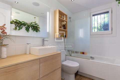 4 bedrooms apartment for sale in Esplugues de Llobregat, Barcelona, Catalonia, Spain № 8717 - photo 21