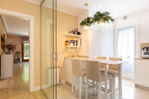 4 bedrooms apartment for sale in Esplugues de Llobregat, Barcelona, Catalonia, Spain № 8717 - photo 12
