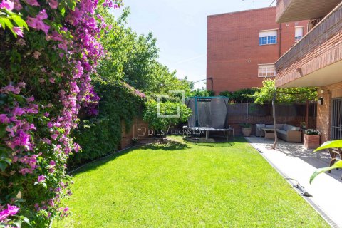 4 bedrooms apartment for sale in Esplugues de Llobregat, Barcelona, Catalonia, Spain № 8717 - photo 2