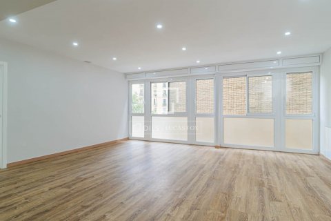 6 bedrooms apartment for sale in Barcelona, Catalonia, Spain № 8716