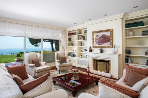 5 bedrooms house for sale in Sant Andreu de Llavaneres, Barcelona, Catalonia, Spain № 1369 - photo 12