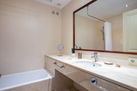 5 bedrooms house for sale in Sant Andreu de Llavaneres, Barcelona, Catalonia, Spain № 1369 - photo 29