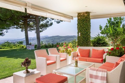 5 bedrooms house for sale in Sant Andreu de Llavaneres, Barcelona, Catalonia, Spain № 1369 - photo 8